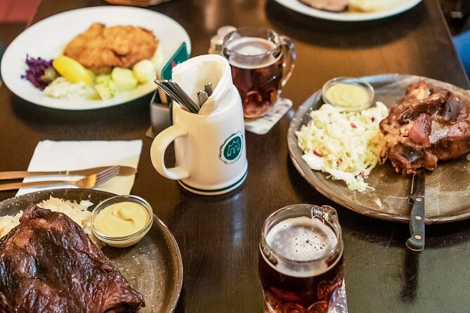 Prague Old Town And Beer Walking Tour Including Dinner - What the mixed feedback means for you