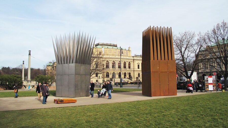 Prague: Old Town and Classical Concert Tour - Why this Prague combination works