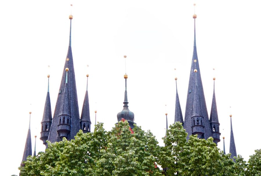 Prague: Old Town and Jewish Quarter Guided Walking Tour - Why this Prague walking tour works well