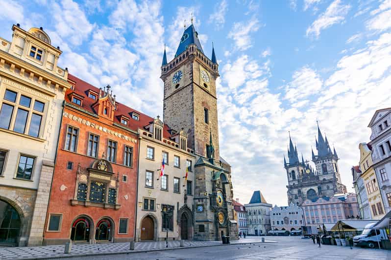 Prague: Old Town Guided Walking Tour and City Boat Ride - Who will get the most from this Prague tour?