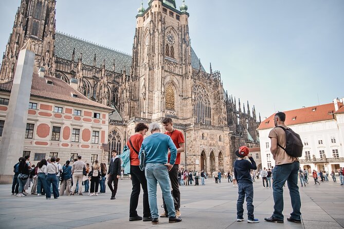 Prague Old Town, River Cruise and Prague Castle Sightseeing Tour Including Lunch - A strong first morning in Prague’s Old Town