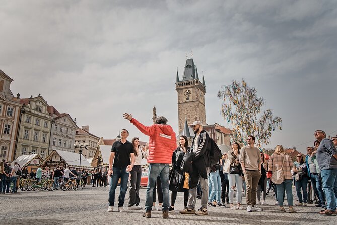 Prague Old Town, River Cruise and Prague Castle Sightseeing Tour Including Lunch - Czech lunch at Hostinec U Templáře
