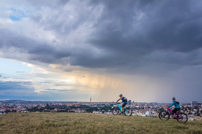 Prague on E-Bike: Explore Greater Downtown Parks & Epic Views - Santoška Park and Naplavka slow the pace