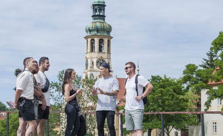 Prague: One Prague Tour with Local Food & Beer - Castle Side: from Strahov to Charles Bridge