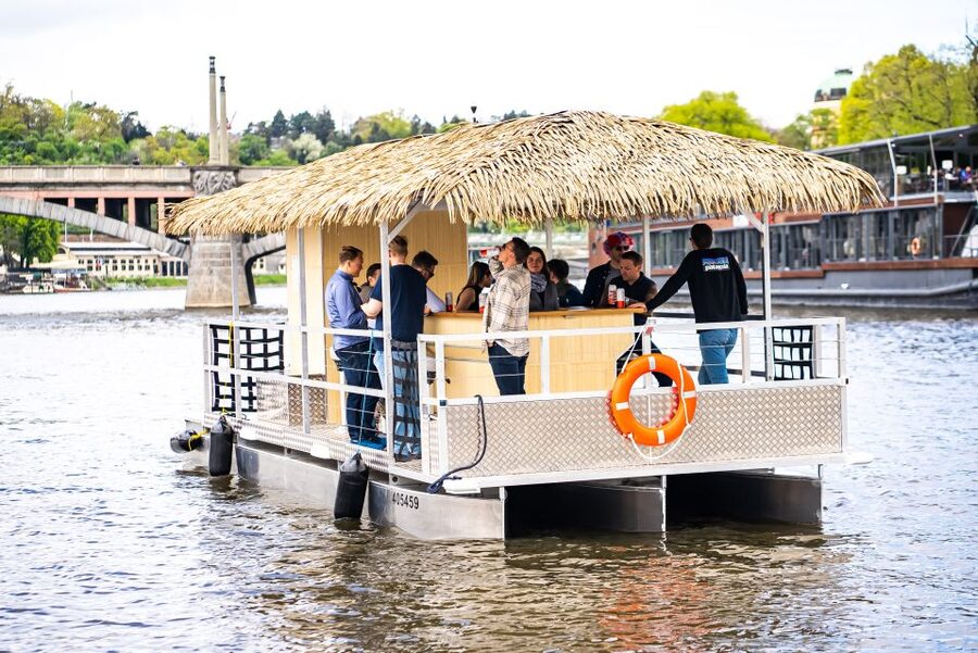 Prague: Party Tiki Boat Sightseeing Cruise with Drinks - Passing under and near the Charles Bridge