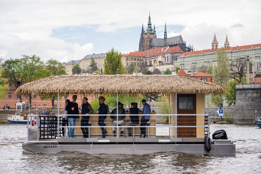 Prague: Party Tiki Boat Sightseeing Cruise with Drinks - Is $518 a fair price?