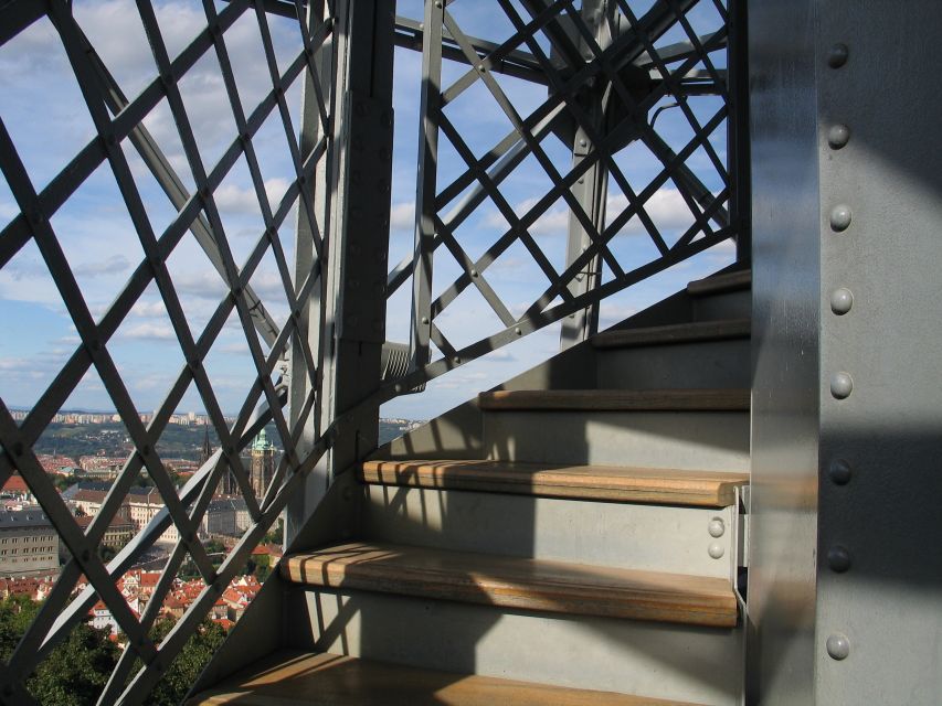 Prague: Petřín Tower and Mirror Maze Entry Ticket - FAQ