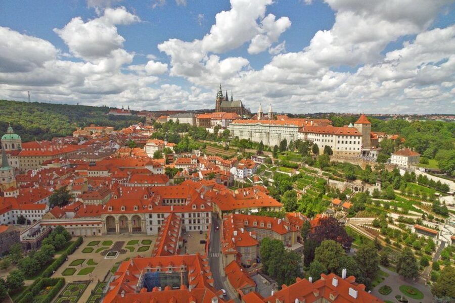 Prague: Prague Castle and Lobkowicz Palace Entry Tickets - Key points at a glance