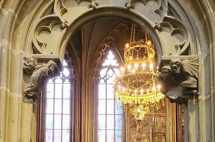 Prague: Prague Castle Private Walking Tour - Old Royal Palace and the rooms of power
