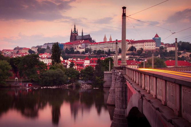 Prague Private Photo Tour for Photography Enthusiasts - Why this Prague photo walk is different