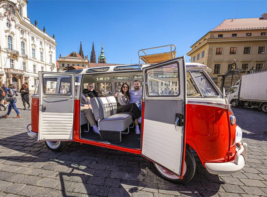 Prague: Private Sightseeing Tour in original VW Samba bus - The guide-driver and the sound issue