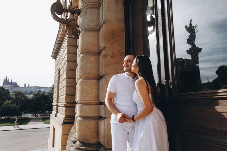 Prague: Professional Photoshoot at Prague Castle - What you receive after the session