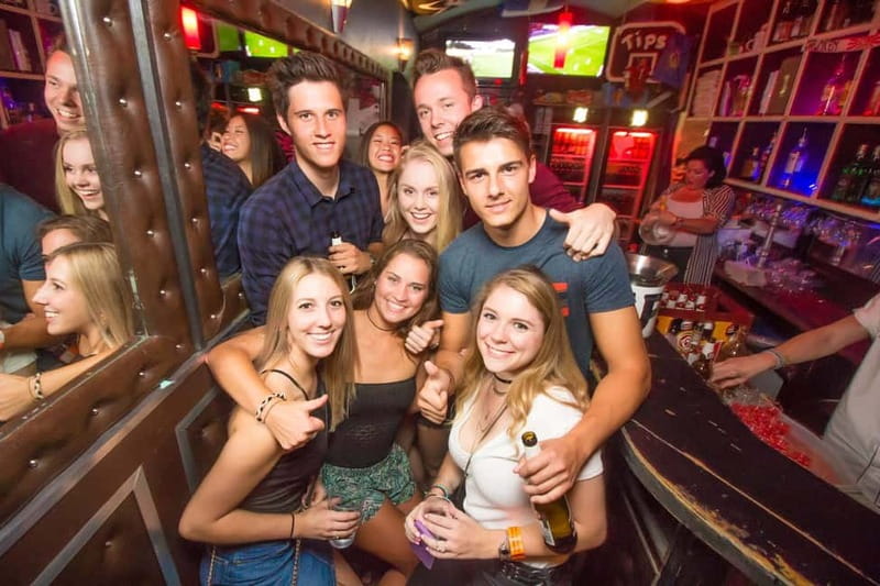 Prague: Pub Crawl with 2-Hour Open Bar at Drunken Monkey - Who will enjoy this Prague night out