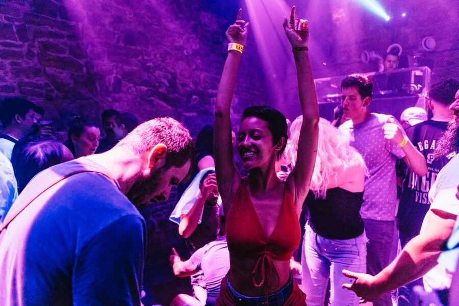 Prague: Pub Crawl with Unlimited Drinks & 5-floor Club Entry - How the Prague night gets started