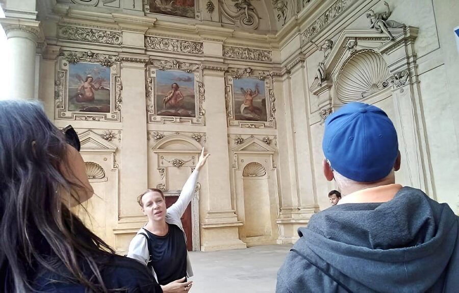 Prague Renaissance and Baroque Gardens Walking Tour - Wallenstein Garden and the theatrical Baroque turn