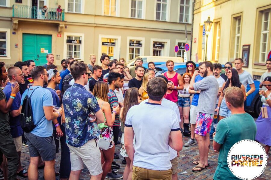 Prague Riverside Parties Tour - Key points at a glance