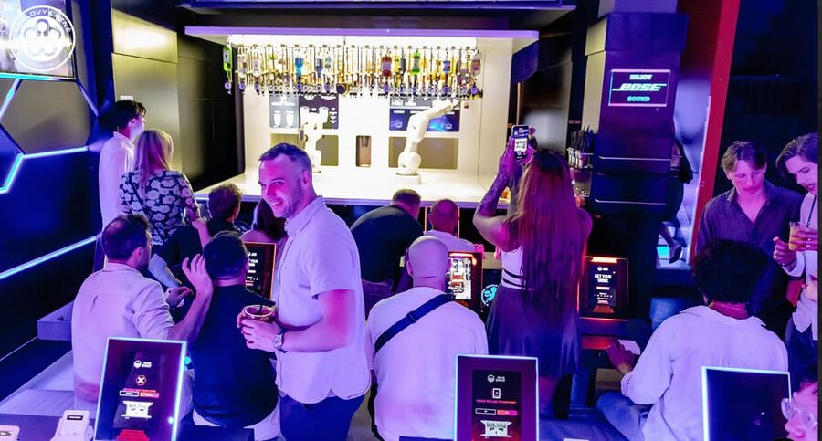 Prague: Robotic Bar Entry with a Drink Included - The drink and the vaporized alcohol balloon