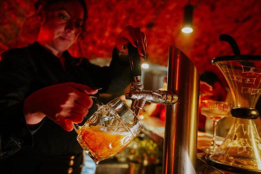 Prague: Saturday Stand-Up Comedy Night in English - Practical planning for your Saturday night