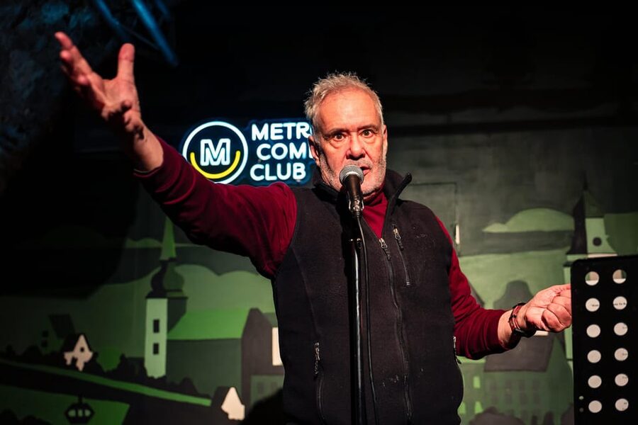 Prague: Saturday Stand-Up Comedy Night in English - Three Saturday start times to fit your evening