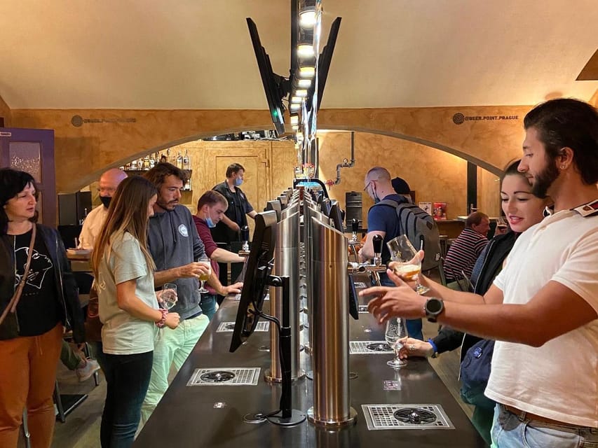Prague: Self-Pour Czech Beer-Tasting Experience - Pairing Czech beer with pub food