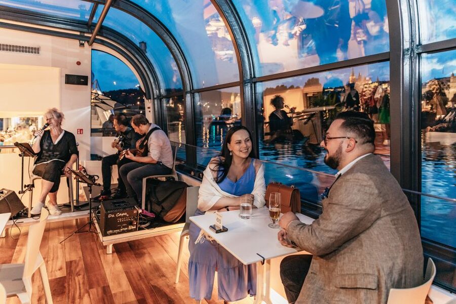 Prague: Sightseeing Dinner Cruise on Open-Top Glass Boat - Key points to know before booking