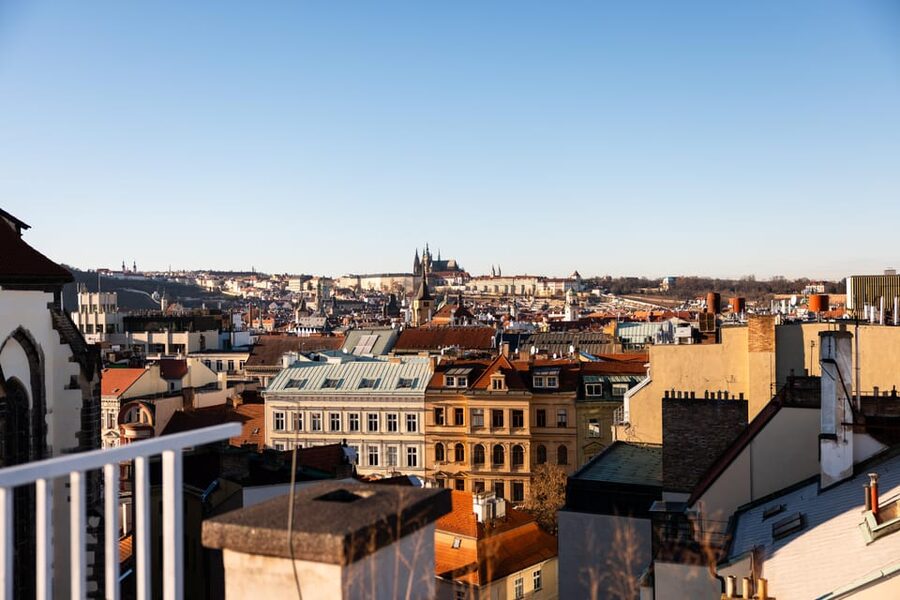 Prague: Sky Bar Aperitivo Menu with Drink & Panoramic Views - The two-hour wine option