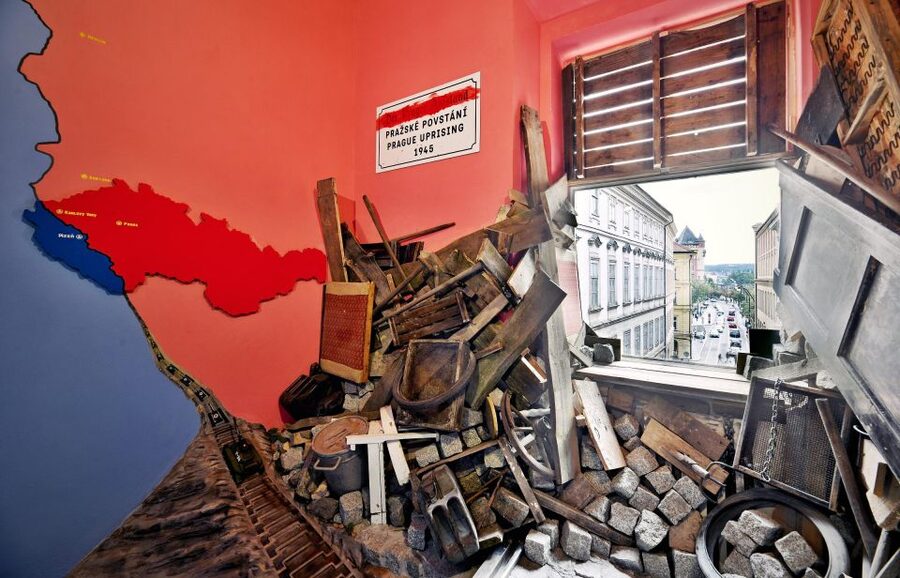 Prague: Story of Prague Immersive Museum Experience - Where the experience can feel less polished