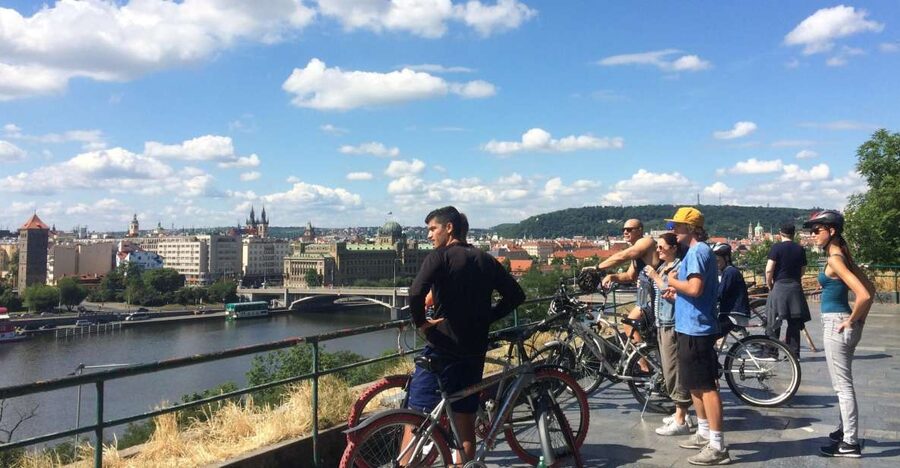 Prague: Stunning Viewpoints, Castle, City & Park Bike Tour - Hlávkův most and the Vltava river route