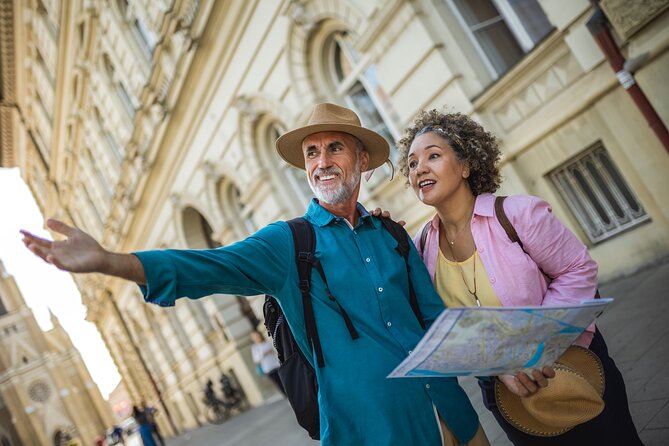 Prague to Berlin - private transfer with 2 hours of sightseeing - The vehicle and luggage arrangements