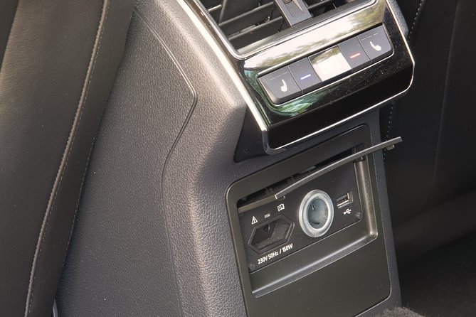 Prague to Karlovy Vary Private Transfer - Leaving Prague in a private Skoda Superb