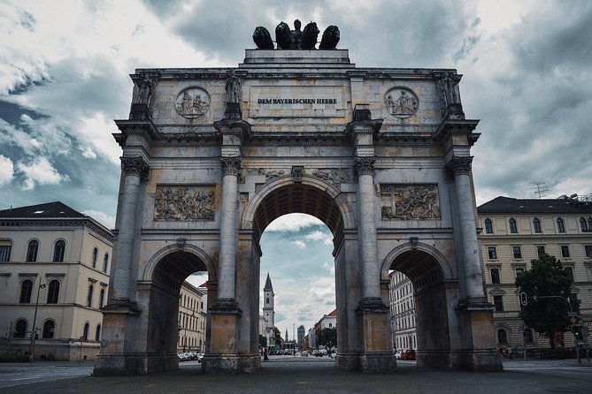 Prague to Munich - Private Transfer with 2 hours of Sightseeing - Pickup, luggage, and the small practical details