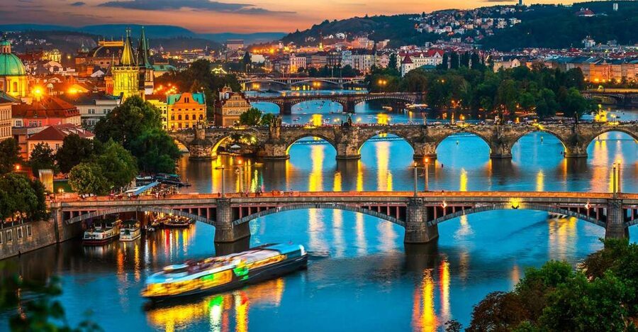 Prague: Vltava River Night Cruise with Buffet - Petřín Hill and Vyšehrad from the Vltava