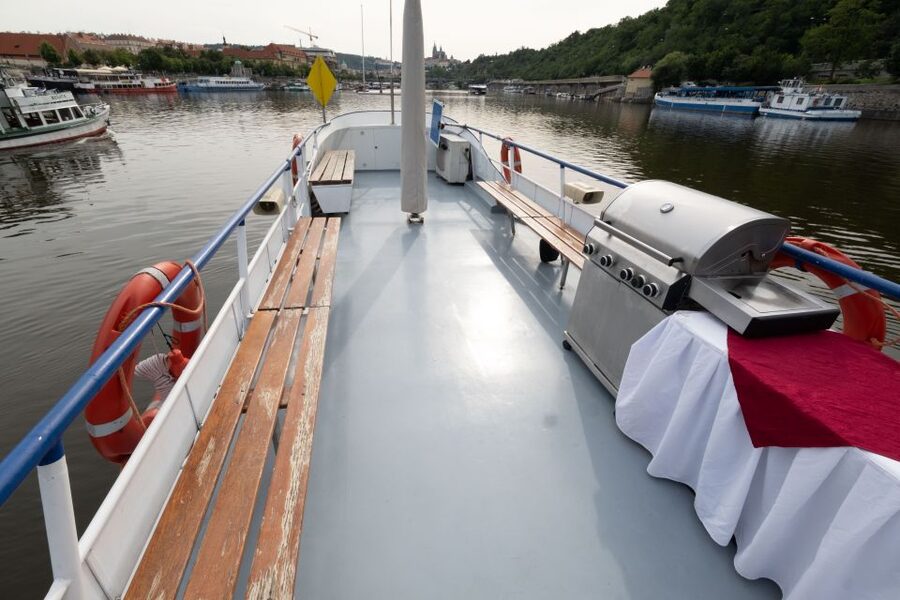 Prague: Vltava River Private Boat Party with Drinks - Is $51 Per Person Good Value?