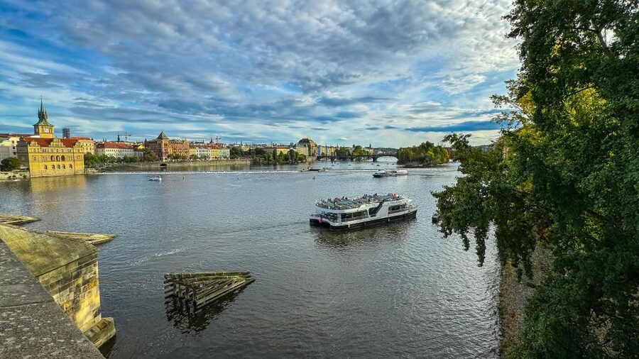 Prague: Vltava River Sightseeing Cruise - Key points to know before boarding