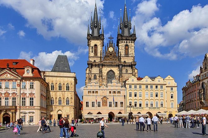 Private 4-hour City Tour of Prague with driver & official guide w/ Hotel pick up - Why the Private Vehicle Matters