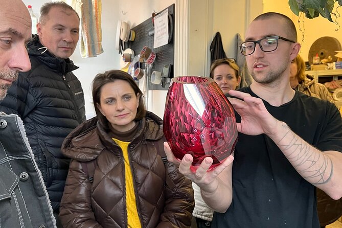 Private Bohemian Glass and Czech Crystal Tour with lunch included - How much value do you get for $396.90?