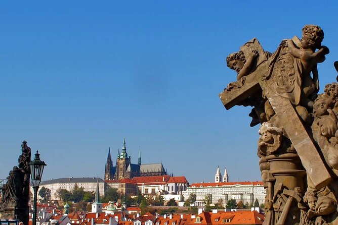 Private Custom Tour: Half-Day Tour of Prague Castle and Old Town - How the guide and driver affect the day