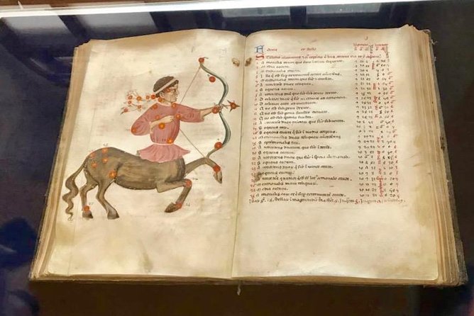 Private Custom Tour of Strahov Library and Prague - What the private format changes