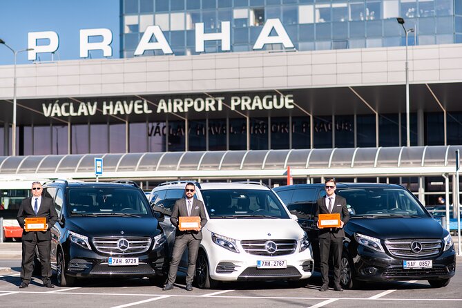 Private Departure Transfer: Prague Airport - Reliability deserves careful attention