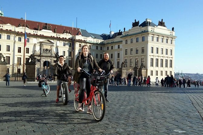 PRIVATE eBIKE TOUR - The city’s fake Eiffel tower