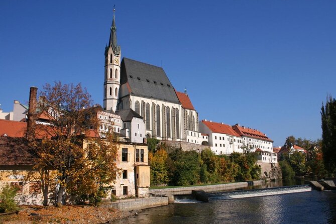 Private evening tour Cesky Krumlov Old Town and Castle area - Key points to know before booking