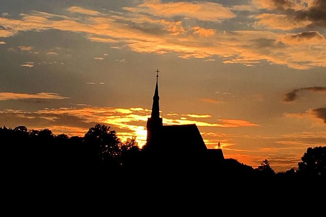 Private evening tour Cesky Krumlov Old Town and Castle area - Fifty minutes through the historic center