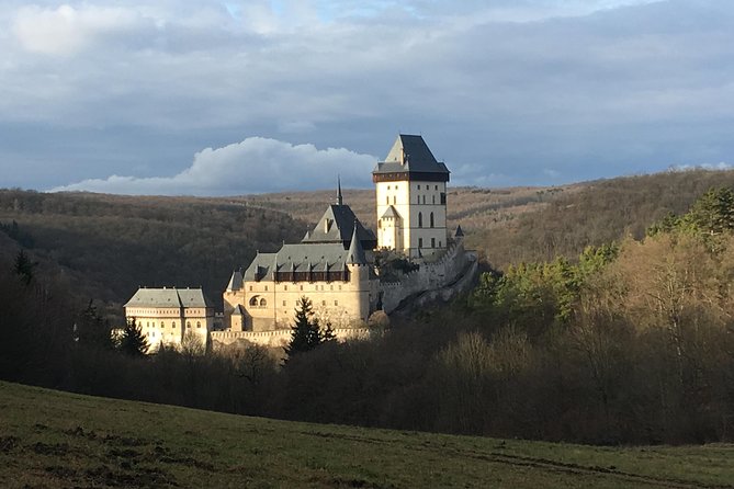 Private Half-Day Trip From Prague to Karlstejn Castle - First sight of Karlstejn Castle