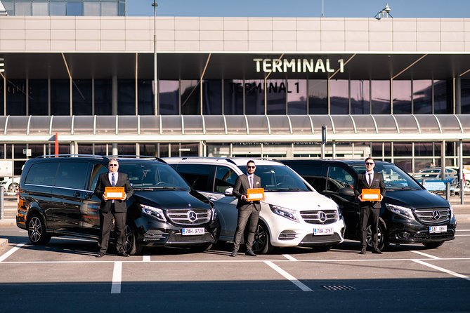 Private Luxury Transfer to Cesky Krumlov from Prague - The 2-hour-45-minute ride through South Bohemia