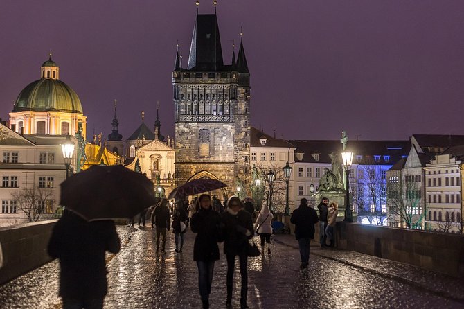 Private & Personalized Prague Night Tour with a Local Guide - The food and market angle