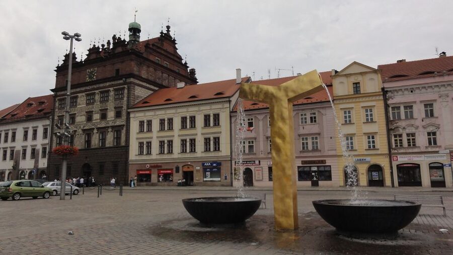 Private Pilsen & Pilsner Urquell Brewery Tour Prague - Lunch requires careful planning
