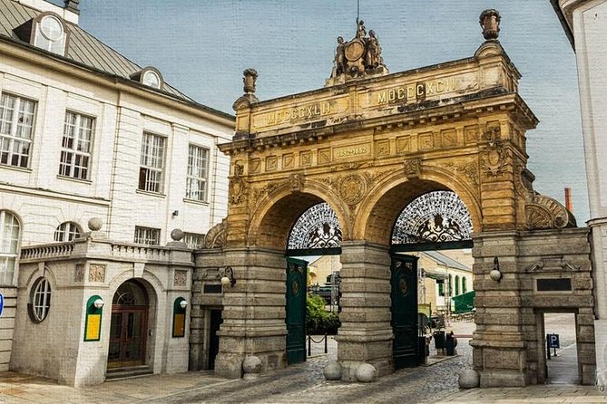 Private Pilsner brewery and Pilsen tour from Prague All-Inclusive - Climbing the 102-meter church tower