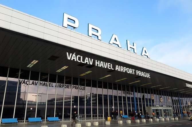 Private Prague Airport Departure Transfer - Key points at a glance