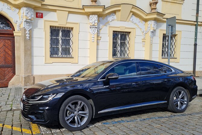 Private Prague Airport Departure Transfer - Timing, duration, and departure-day planning