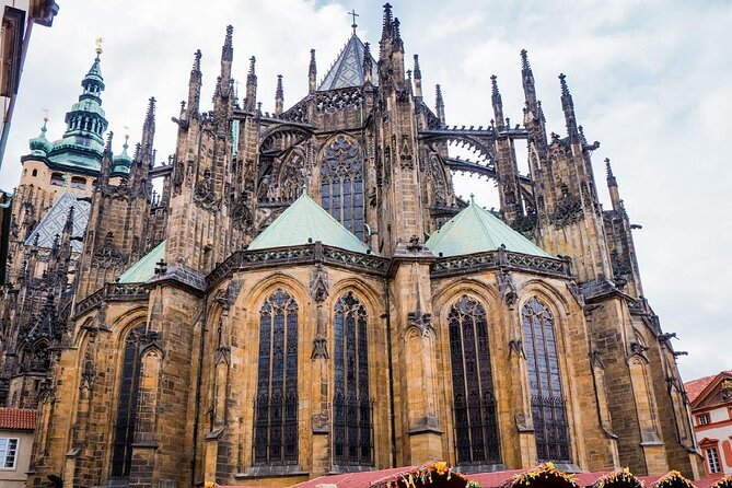 PRIVATE: Prague Castle for the Curious – Kings, Legends & Gardens - What makes this private Prague Castle tour worth considering